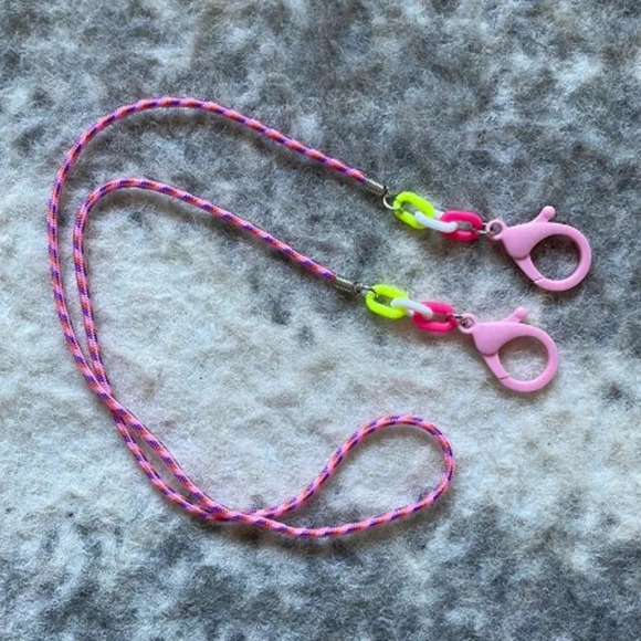 Accessories - Mask Holder - FREE  with purchase